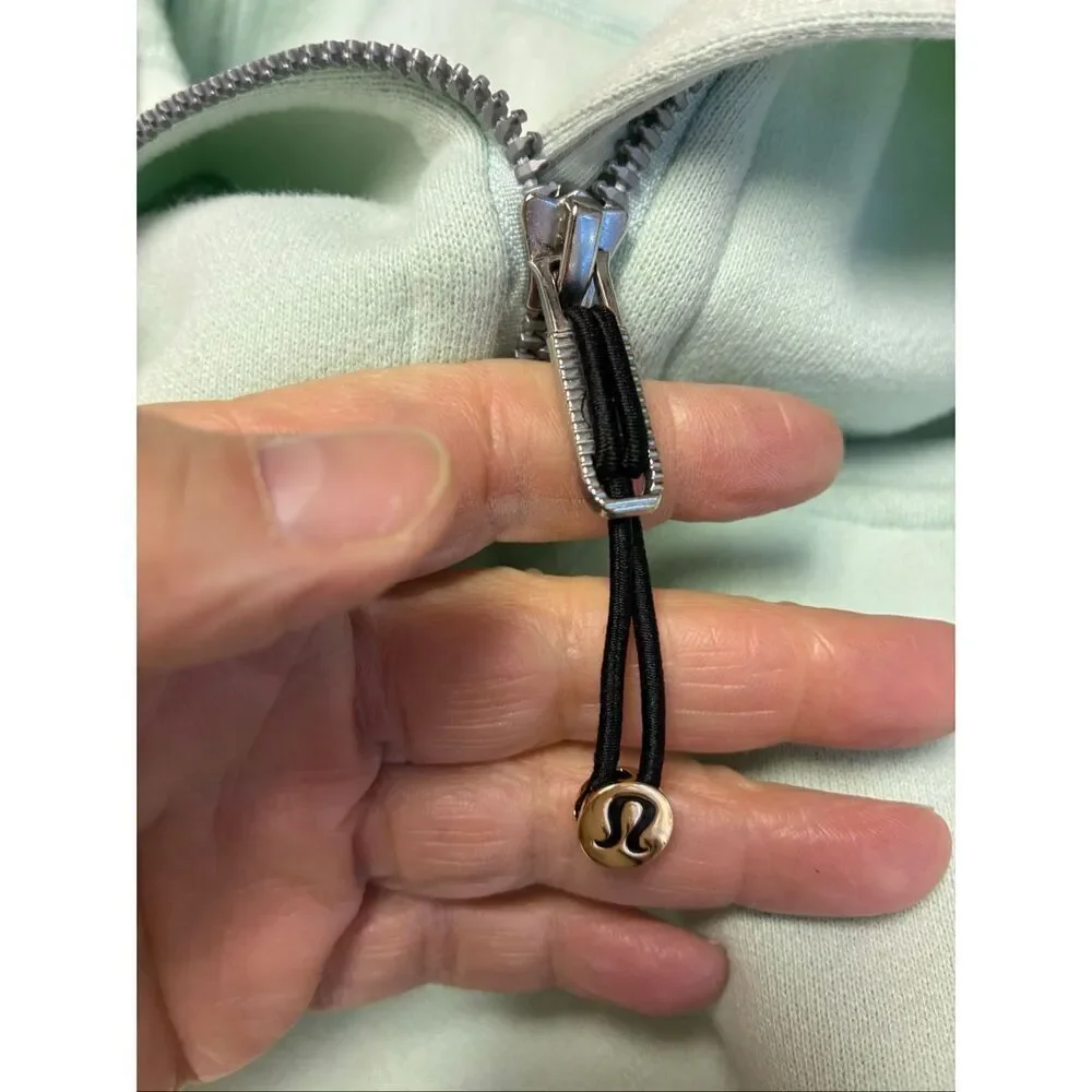 Lululemon 1/2 Zip Scuba Hoodie in Mint Green Size XL/XXL